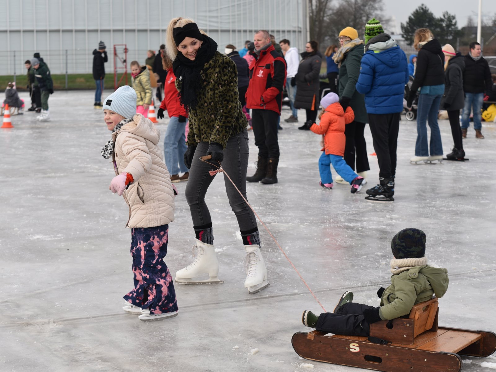 [Foto en Video] Heerlijk ochtendje op Natuurijs schaatsen in De Lier