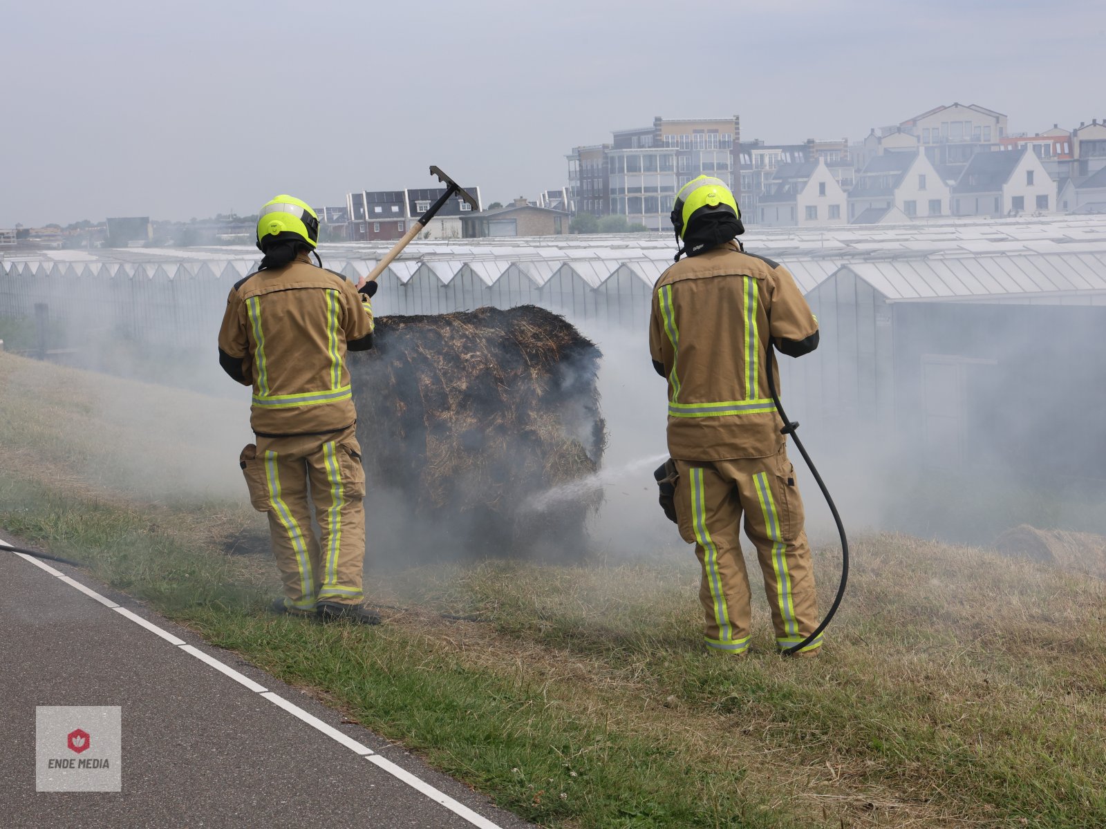 Natuurbrand tussen Arendsduin en Monster