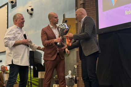 Bakkerij Vreugdenhil viert overwinning op Nederlands Kampioenschappen banketbakken