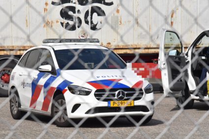 Meer dan 1000 kilo cocaïne ontdekt in opslagruimte, met een waarde van 60 miljoen euro in Maasdijk