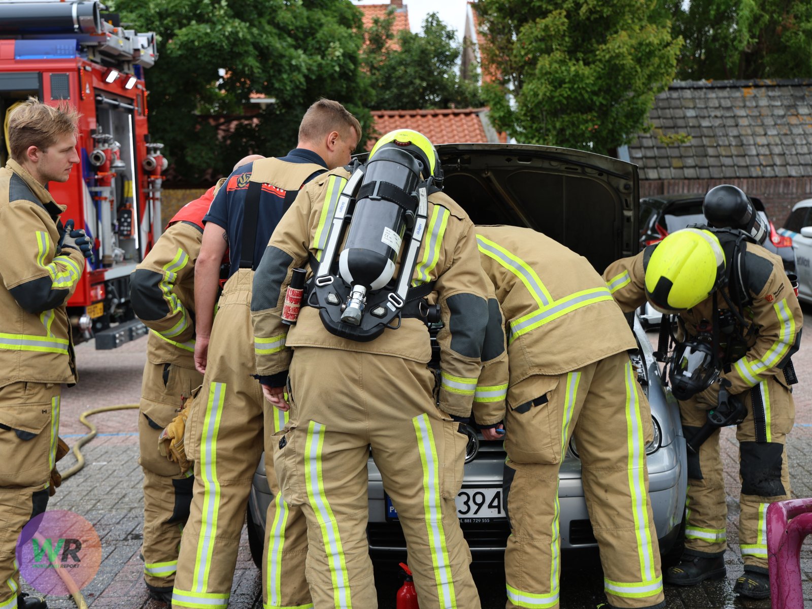 Voertuigbrand op parkeerplaats Molenbrink in Monster