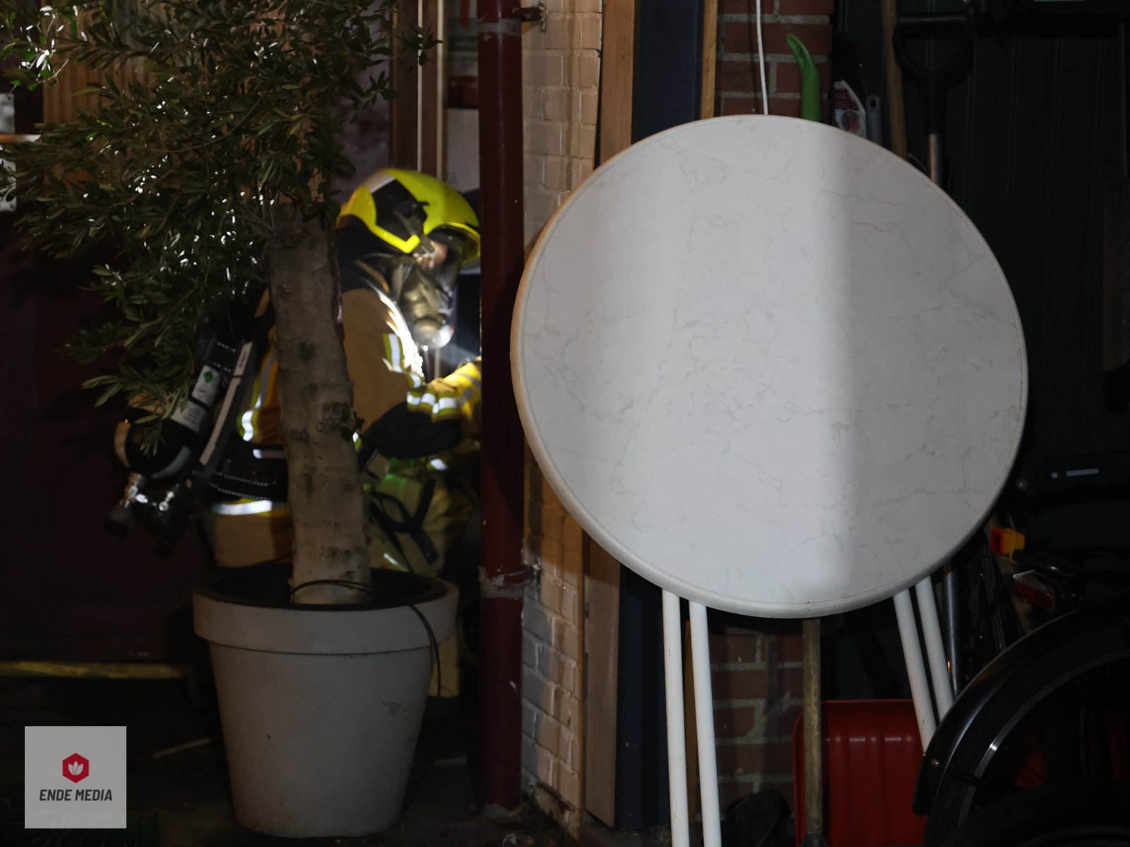 [Video] Snelle actie voorkomt uitslaande brand in 's-Gravenzande