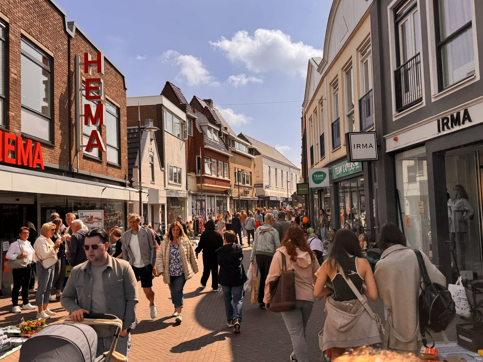 Naaldwijkse winkeliers pakken uit tijdens groot Outlet Weekend