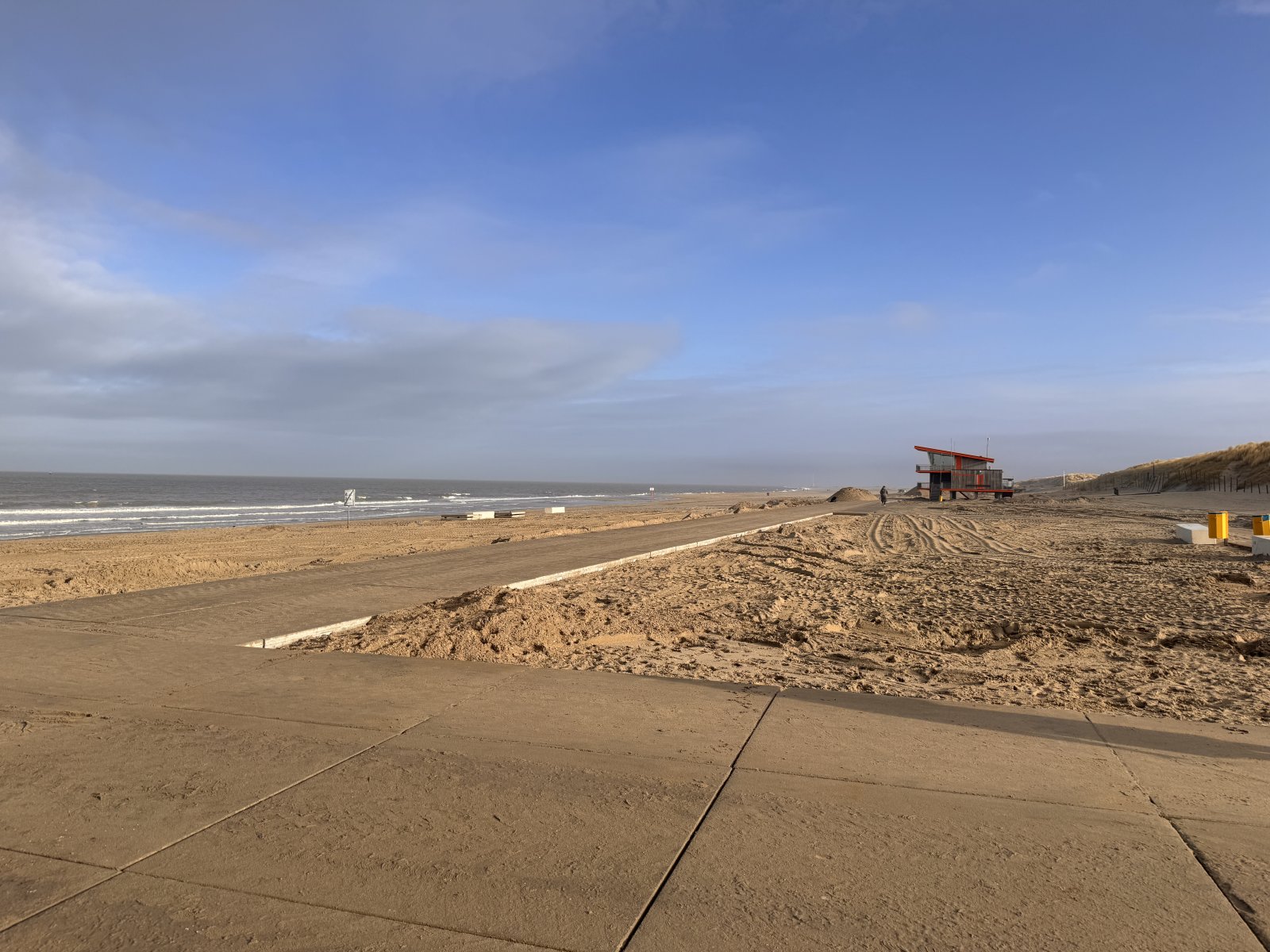 Rolstoelvriendelijk uitwaaien: Ter Heijde werkt aan toegankelijke kustlijn