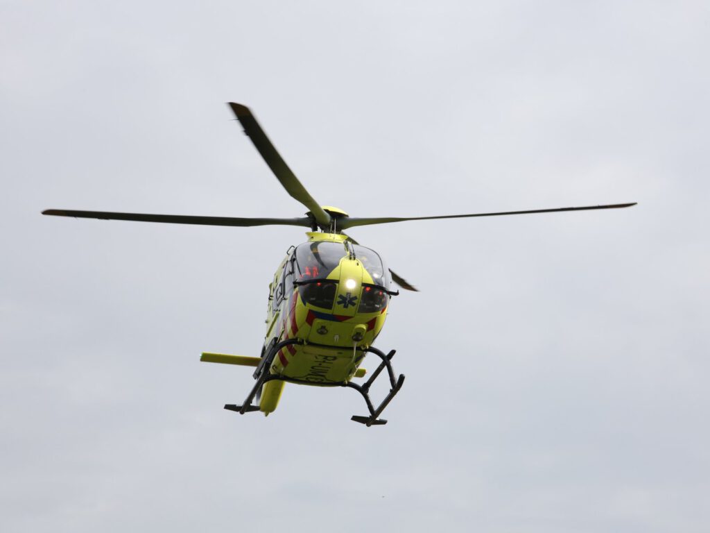 Wielrenner zwaargewond na ongeval op de Hoogwerf in Naaldwijk
