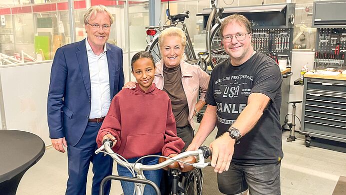 Fietsen zoeken een nieuwe thuis, Fietsenbank Westland is geopend!